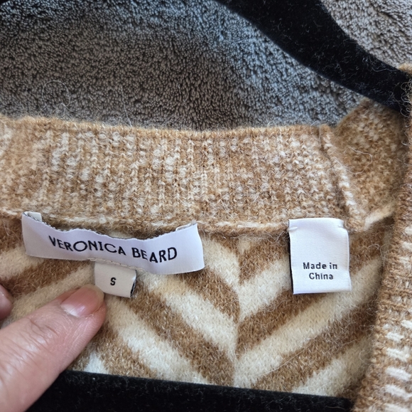 Veronica Beard | Dutton Herringbone Knit Vest - Picture 4 of 8